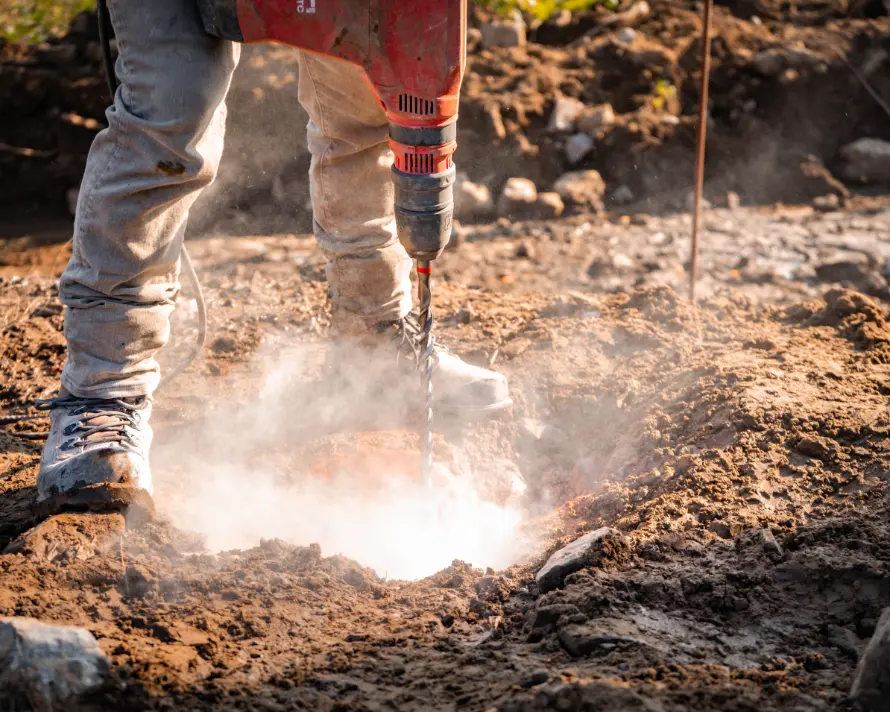 pourquoi terrain rocheux pose defi pour fondations